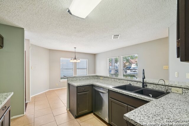 Image 16 of 33 For 10338 Country Vista