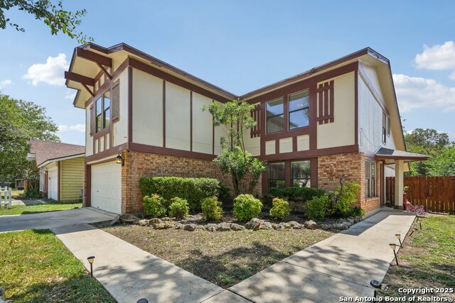 Image 3 of 33 For 10338 Country Vista