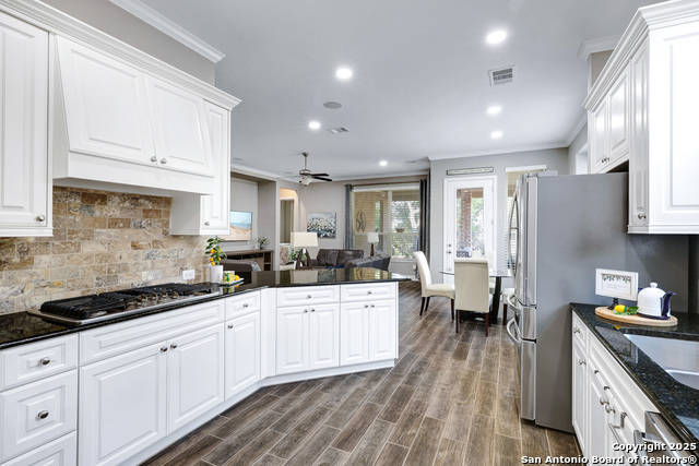 Image 13 of 44 For 3939 Monteverde Way