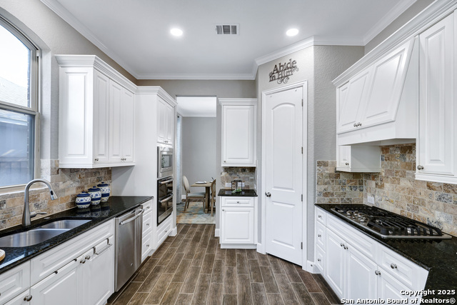 Image 7 of 44 For 3939 Monteverde Way