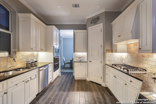 Image 9 of 44 For 3939 Monteverde Way