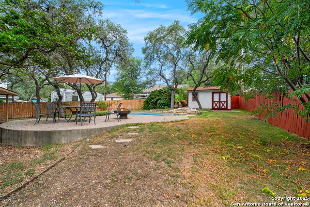 Listing photo id 18 for 7130 Ranch Hill