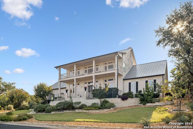 Image 2 of 47 For 16 Highgate Dr