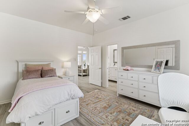 Image 25 of 47 For 16 Highgate Dr