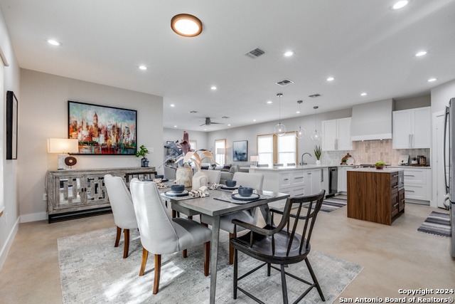 Listing photo id 8 for 1012 Cherry N