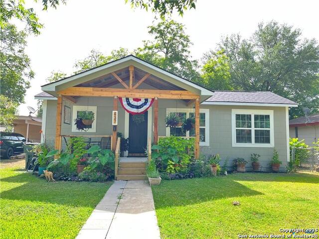 Details for 437 Burges Street, Seguin, TX 78155