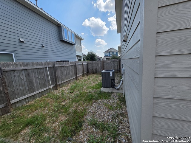 Image 17 of 21 For 130 Frasier