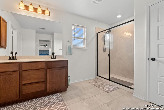 Image 21 of 39 For 295 Kat Garnet