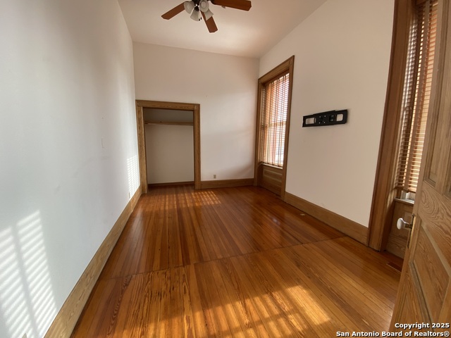 Image 12 of 14 For 235 Commerce E 400