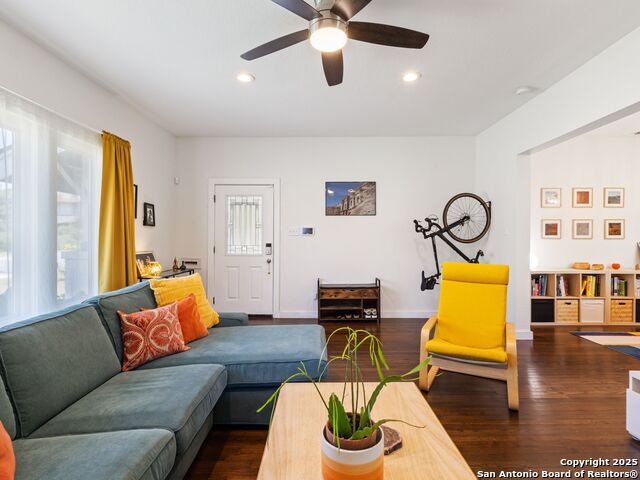 Image 10 of 50 For 1144 Rigsby  