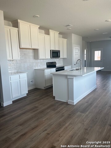 Image 3 of 8 For 750 Whitman Street