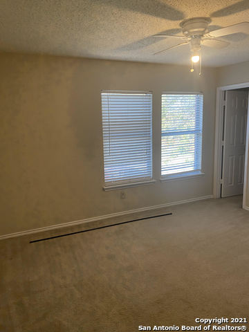 Image 14 of 17 For 2957 Lotus Park