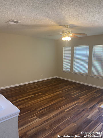 Image 3 of 17 For 2957 Lotus Park