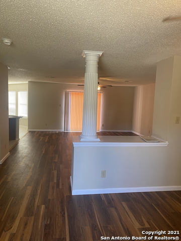 Image 4 of 17 For 2957 Lotus Park