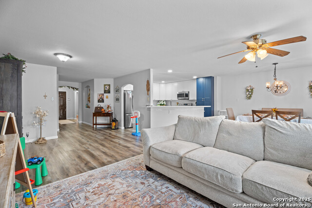 Image 8 of 26 For 9026 Veranda Court