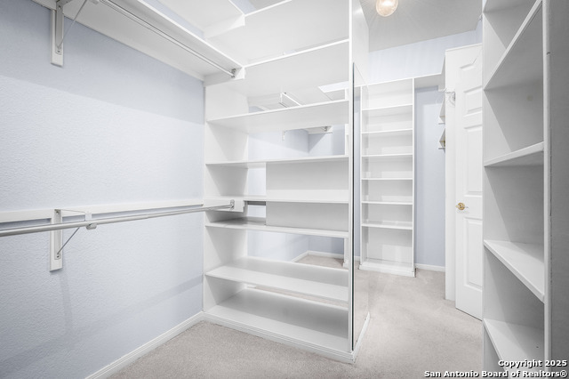 Image 19 of 27 For 622 Evergreen