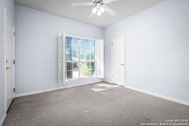 Image 22 of 27 For 622 Evergreen