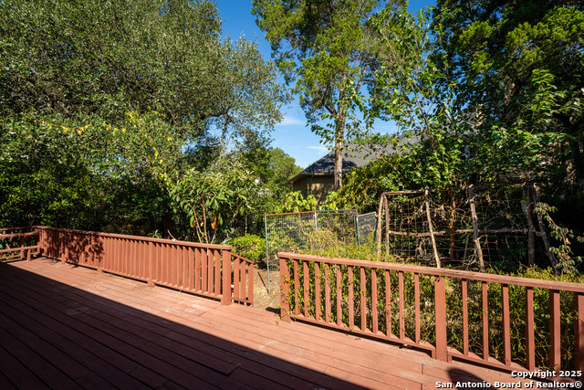 Image 27 of 27 For 622 Evergreen