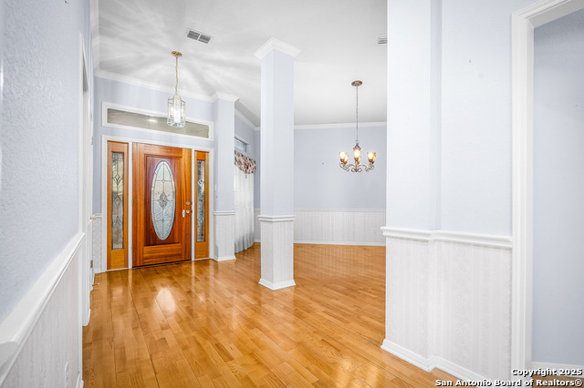 Image 4 of 27 For 622 Evergreen