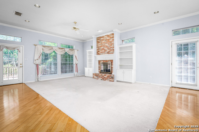 Image 8 of 27 For 622 Evergreen