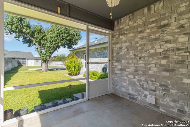 Image 12 of 32 For 1812 Park Place