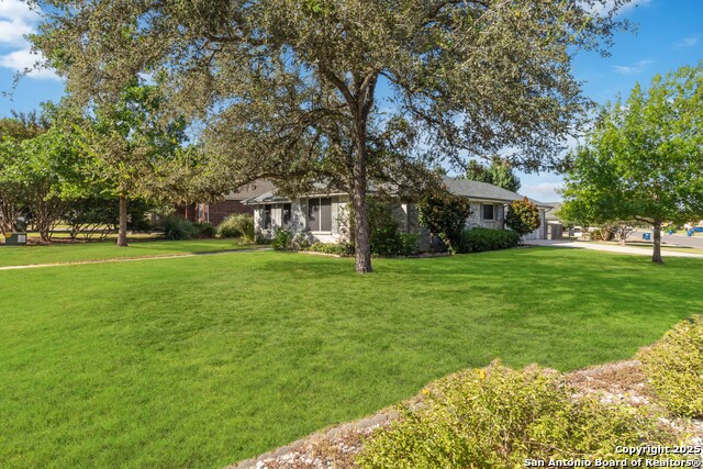 Image 3 of 32 For 1812 Park Place