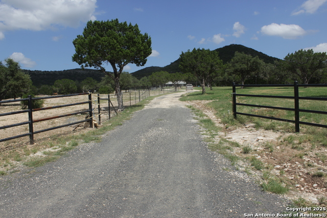 Image 5 of 11 For 276 Fm 2748  
