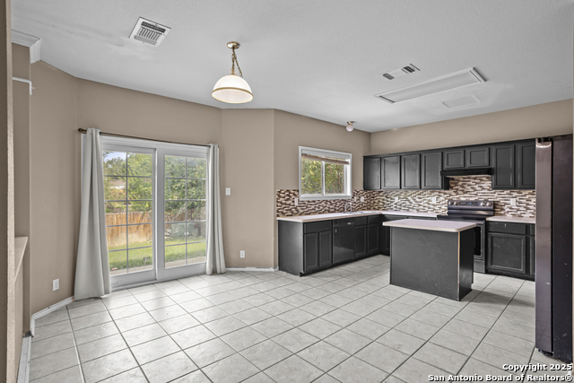 Image 12 of 32 For 1134 Tetford