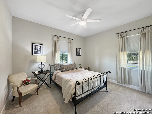 Listing photo id 38 for 102 Anacacho