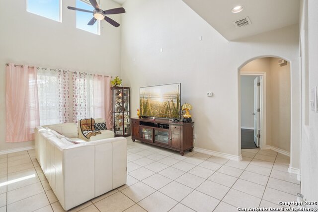 Image 17 of 38 For 7006 Laguna Beach