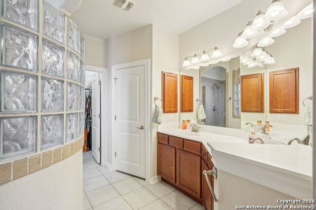 Image 5 of 38 For 7006 Laguna Beach
