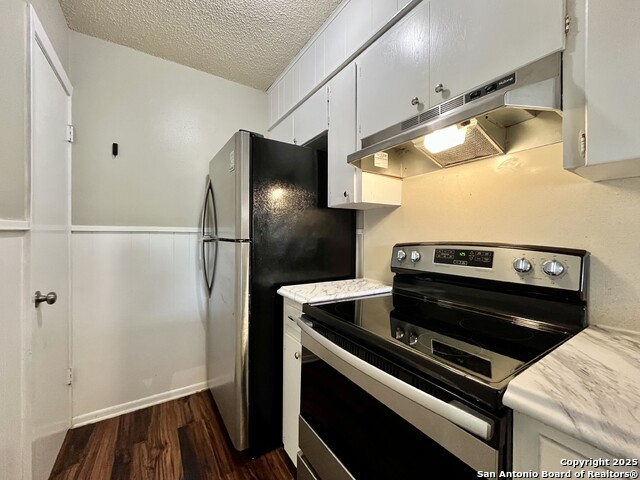 Image 11 of 28 For 311 San Antonio E 203