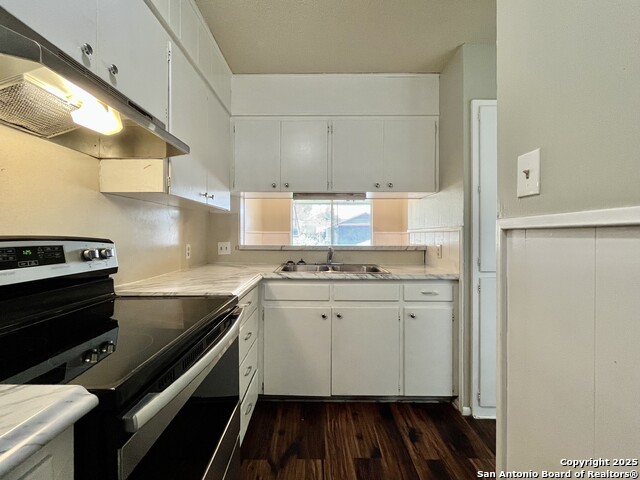 Image 12 of 28 For 311 San Antonio E 203