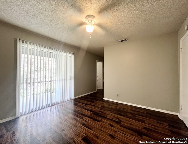 Image 16 of 28 For 311 San Antonio E 203