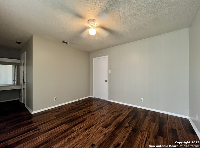 Image 17 of 28 For 311 San Antonio E 203