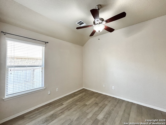 Listing photo id 20 for 14415 High Plains
