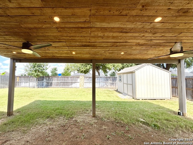 Listing photo id 25 for 14415 High Plains