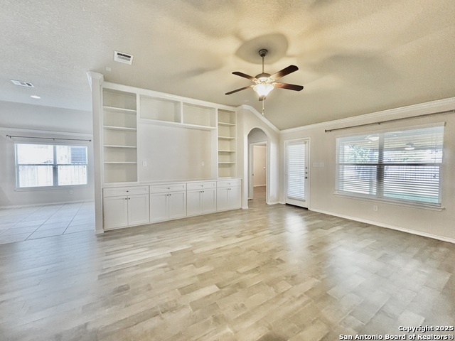 Listing photo id 6 for 14415 High Plains