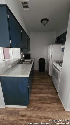 Image 12 of 32 For 822 Durr