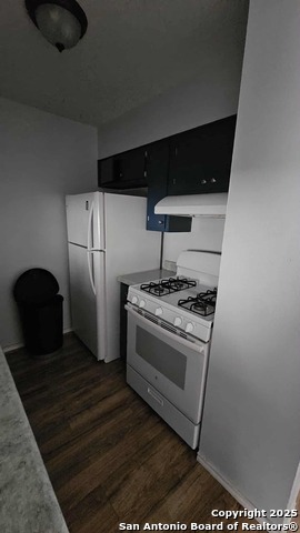 Image 14 of 32 For 822 Durr