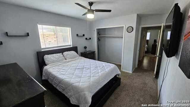 Image 28 of 32 For 822 Durr