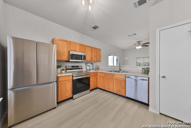 Image 11 of 23 For 7706 Crown Ledge