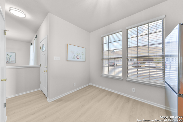 Image 12 of 23 For 7706 Crown Ledge