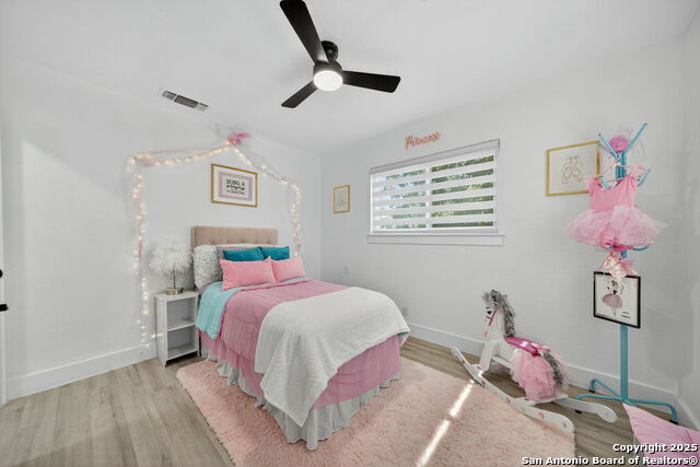Listing photo id 17 for 11105 Lone Shadow