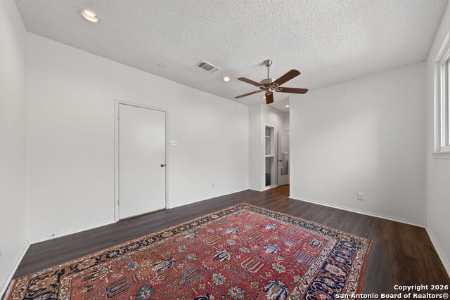 Image 21 of 47 For 11001 Wurzbach  605