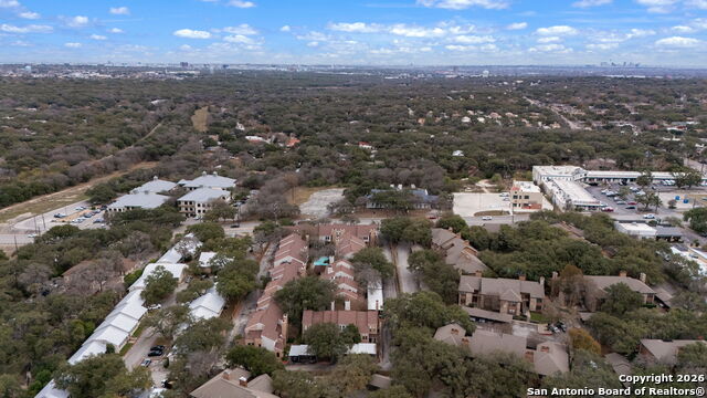 Image 42 of 47 For 11001 Wurzbach  605