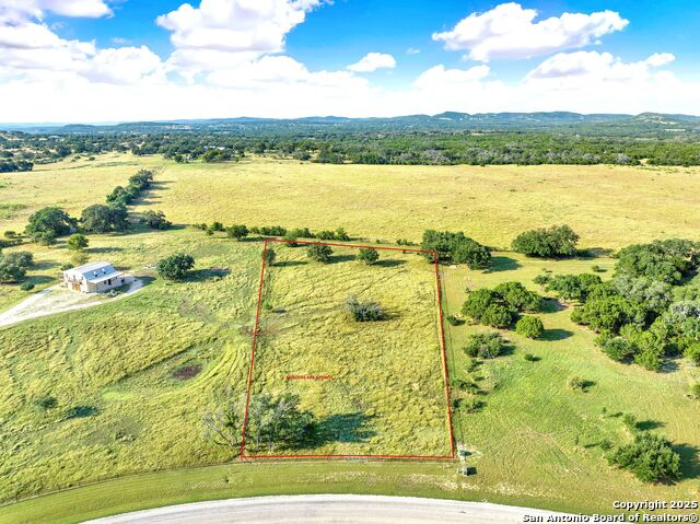 Details for Lot 454 Horseshoe Falls, Bandera, TX 78003