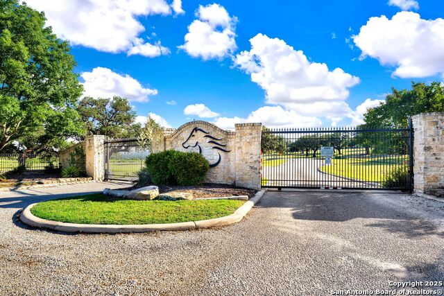 Image 9 of 13 For Lot 454 Horseshoe Falls