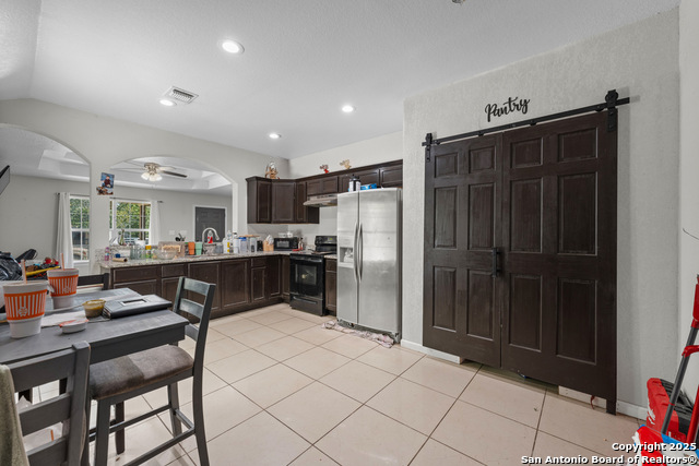 Image 12 of 23 For 2523 Menchaca