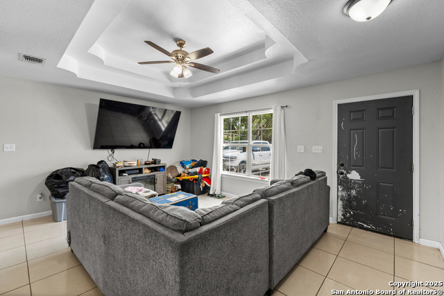 Image 7 of 23 For 2523 Menchaca